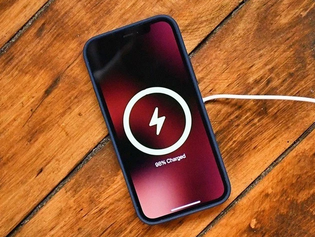 大兴安岭苹果手机维修分享iPhone 12可以随便充电吗 